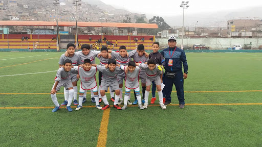 Campo de Fútbol Andrés Avelino Cáceres