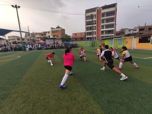 Academia de Fútbol Femenino Premier AFFP | Los Olivos