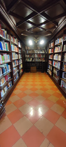 Biblioteca Histórica de Palacio Municipal