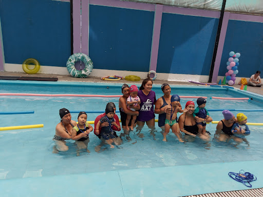 Academia de Natación AquaXtreme San Isidro