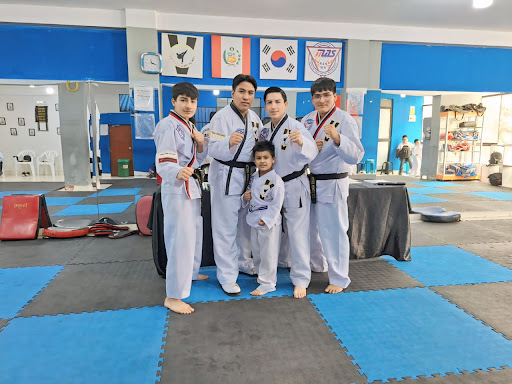 Academia AMA ( Action Martial Perú ) - Taekwondo